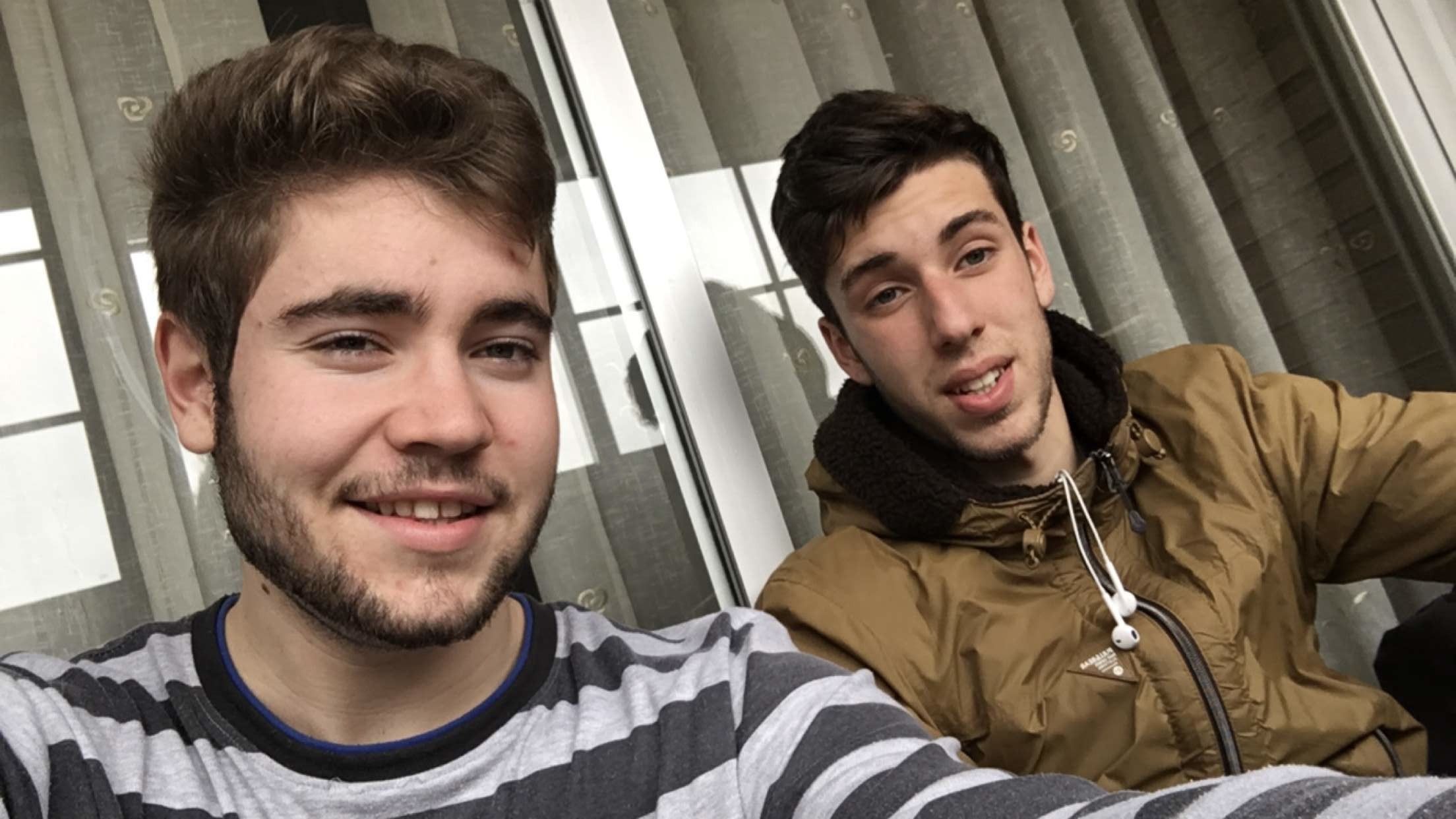 53C00728-C7F1-44A1-85E3-AA5BD5B45CFB_1_201_a